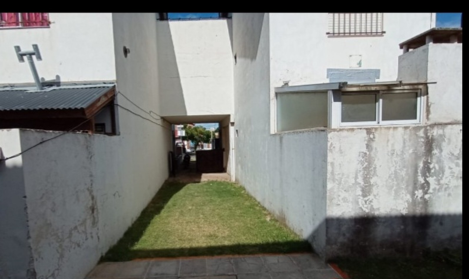 TITULAR