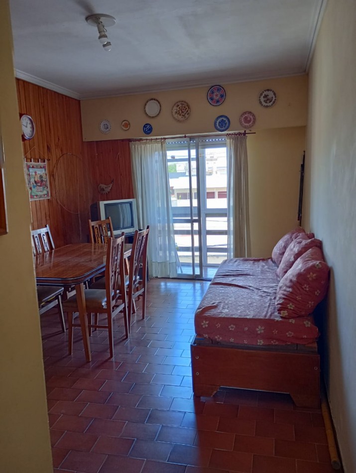 DEPARTAMENTO EN SANTA TERESITA