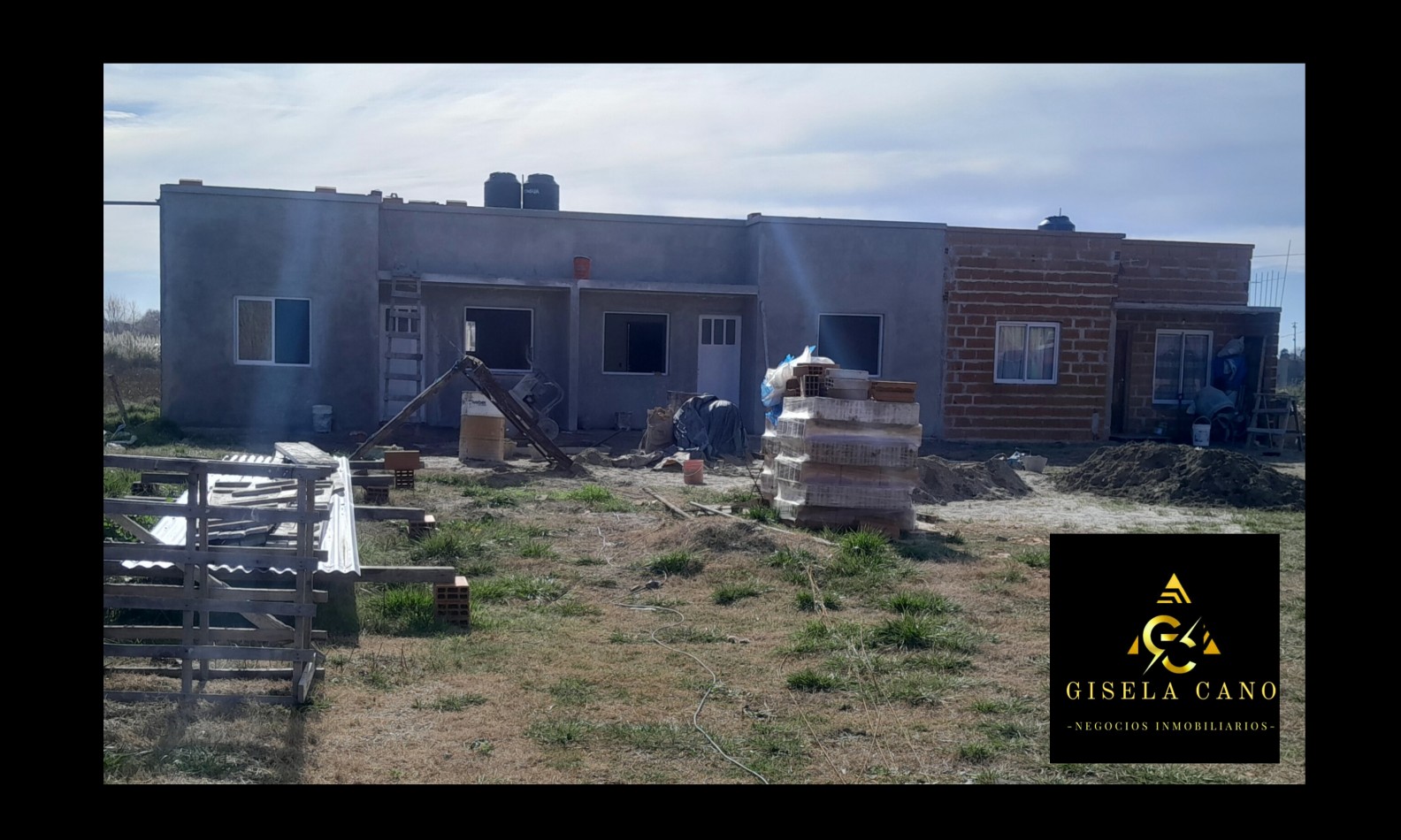 4 U.F. TIPO CHALET A LA VENTA