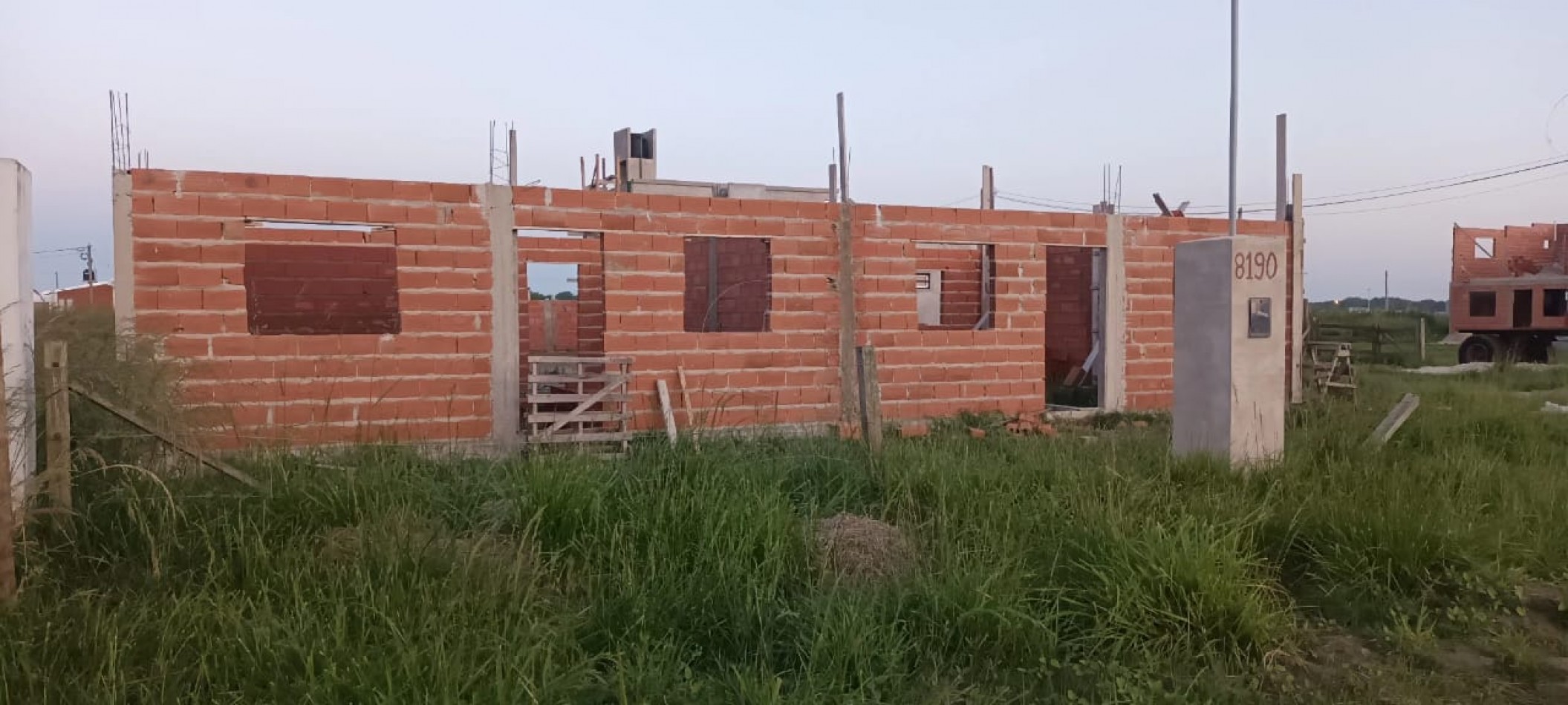3 CHALET DE POZO