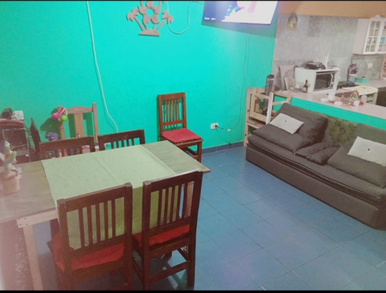 CASA CON TERRENO