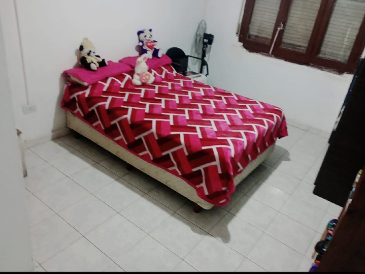 CASA CON TERRENO