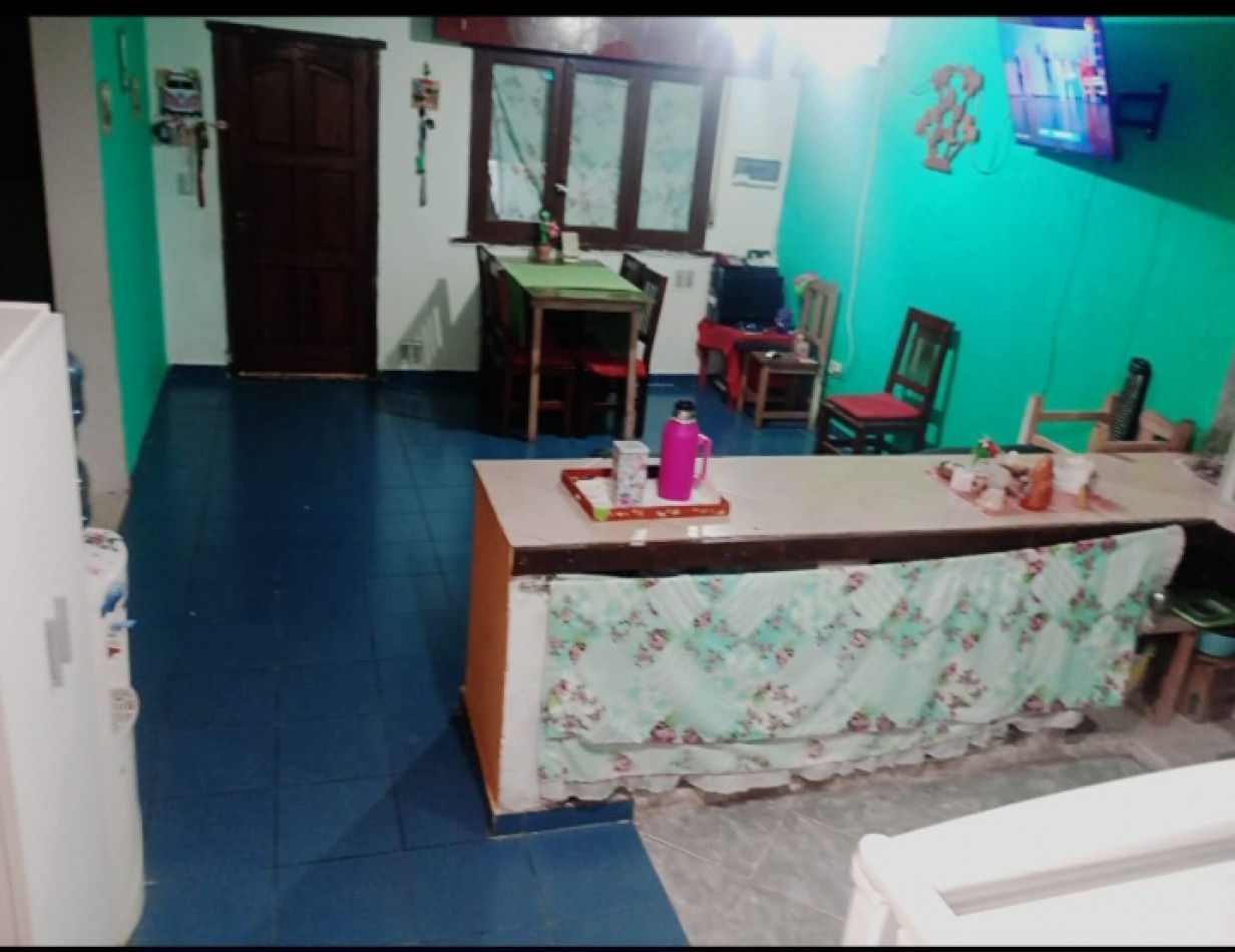 CASA CON TERRENO