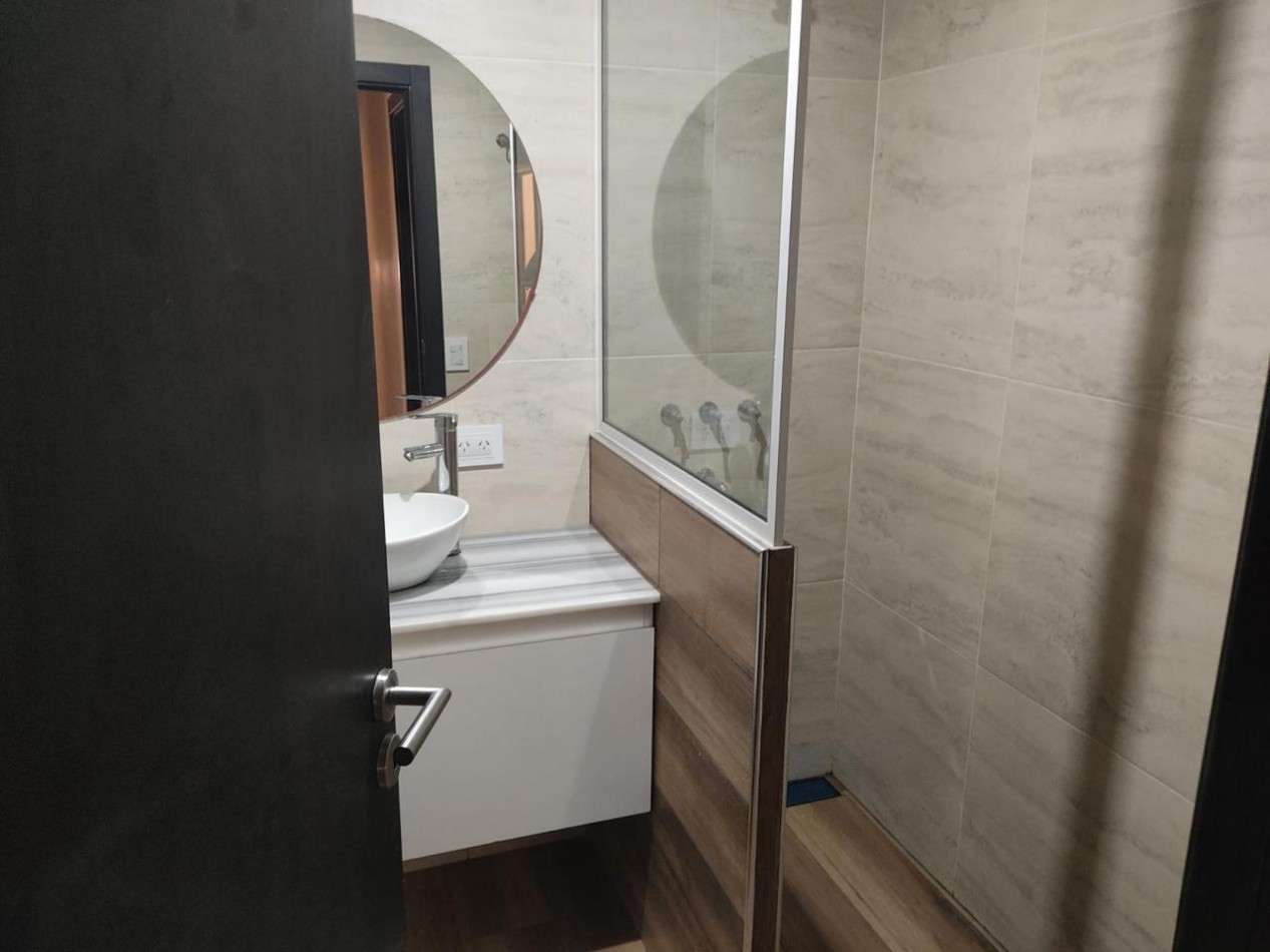ALQUILER TEMPORAL CASA EN PRIMER PISO 