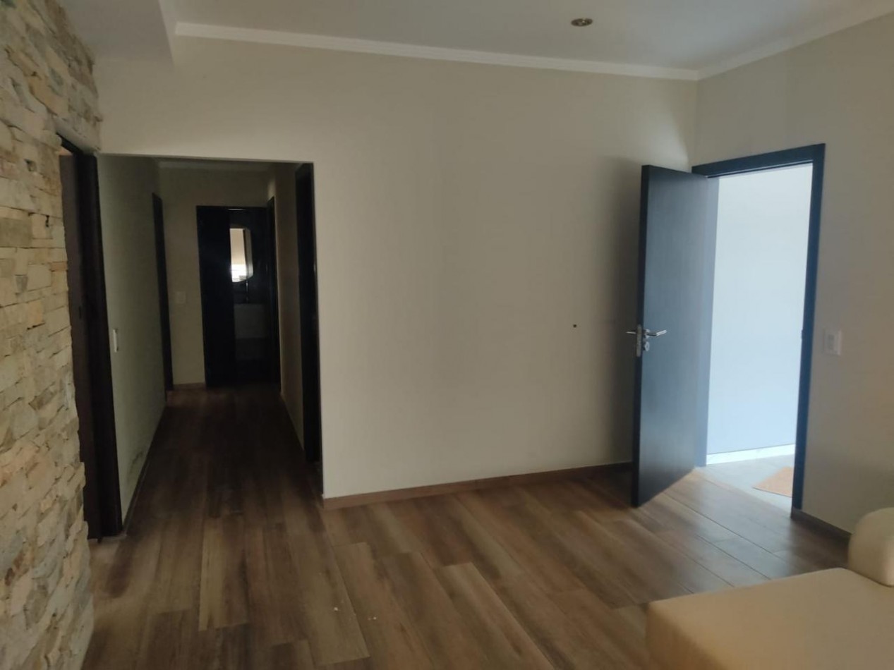 ALQUILER TEMPORAL CASA EN PRIMER PISO 