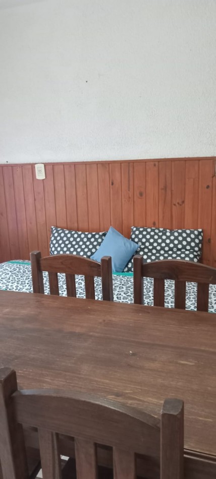 SE ALQUILA DPTO 2 AMBIENTES PARA 6 PERSONAS FRENTE AL MAR