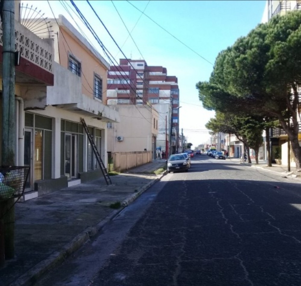 Gran oportunidad de Inversion! Venta de Local + Departamento 