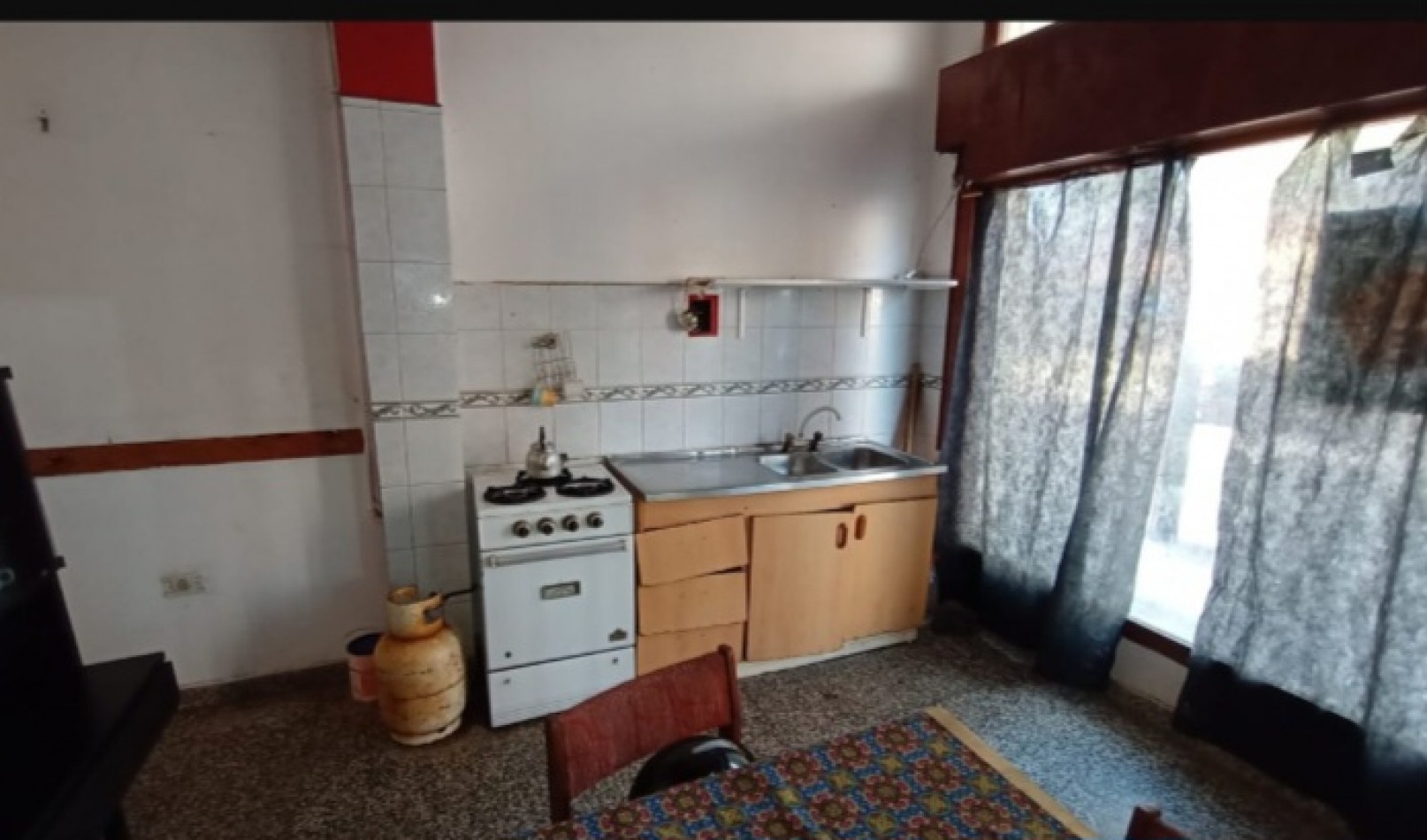 Gran oportunidad de Inversion! Venta de Local + Departamento 