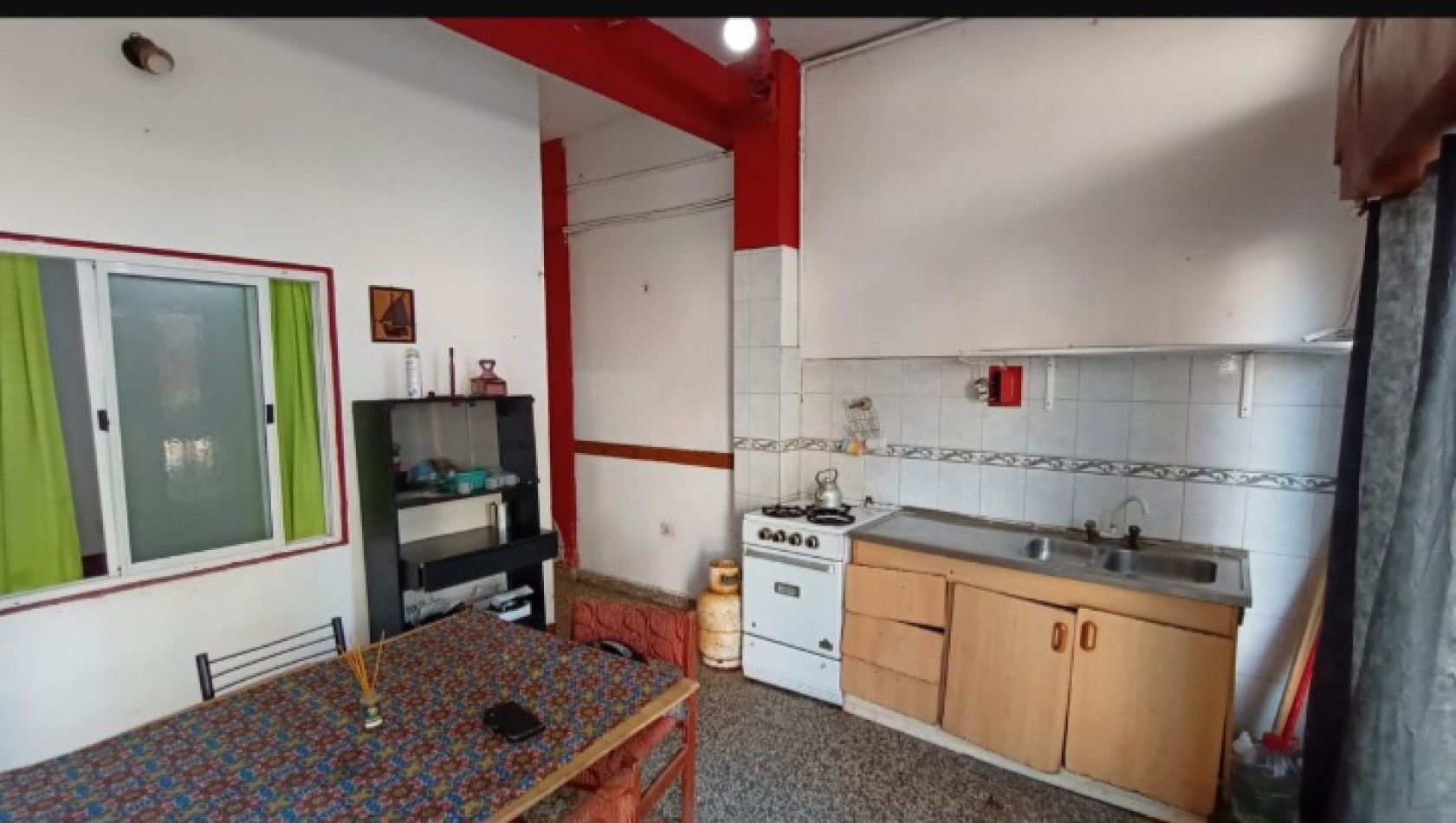 Gran oportunidad de Inversion! Venta de Local + Departamento 