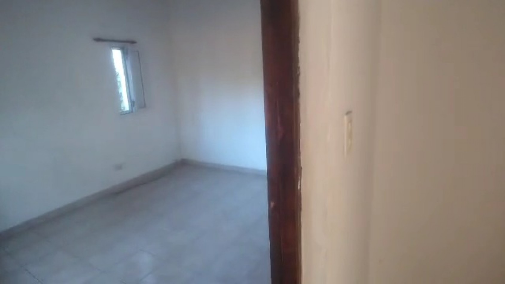 VENTA CASA DE 3 AMBIENTES MAS DEPTO 2 AMBIENTES EN LOTE DE 414m2