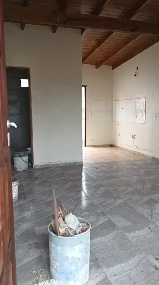 VENTA UF EN PH EN MAR DEL TUYU - EXCELENTE UBICACION, CALLE 82 Y 14 BIS