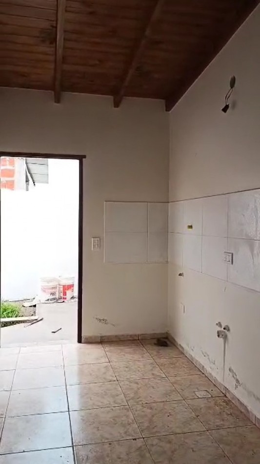 VENTA UF EN PH EN MAR DEL TUYU - EXCELENTE UBICACION, CALLE 82 Y 14 BIS