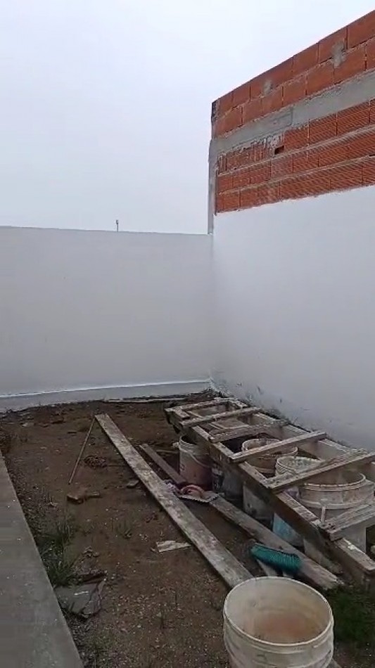 VENTA UF EN PH EN MAR DEL TUYU - EXCELENTE UBICACION, CALLE 82 Y 14 BIS