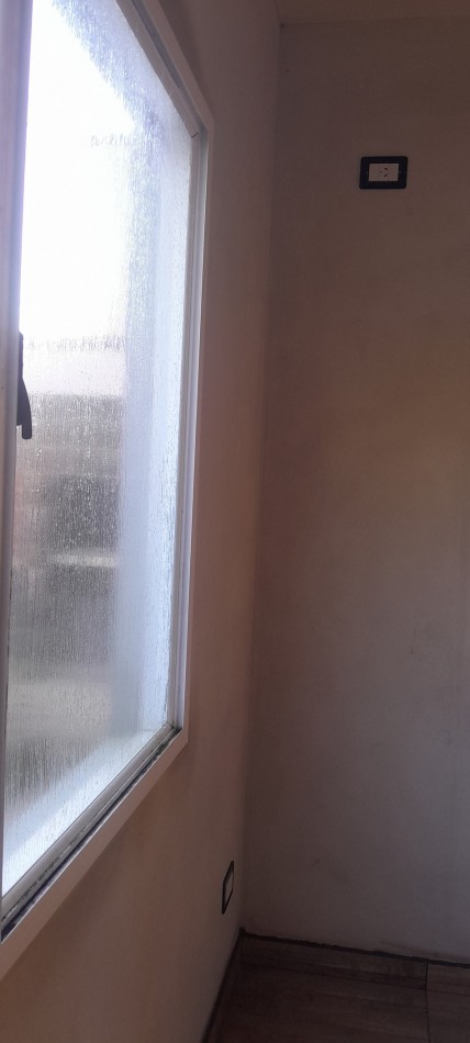 A Estrenar!!  Dpto 2 Ambientes en Zona Comercial.Con Patio, Parrilla, y Cochera - Ideal Turismo-.