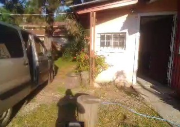 VENTA CASA DE 3 AMBIENTES MAS DEPTO 2 AMBIENTES EN LOTE DE 414m2